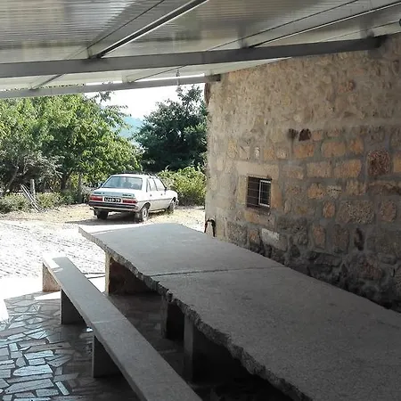 Turismo Rural Curral Do Negro مزرعة للإقامة *